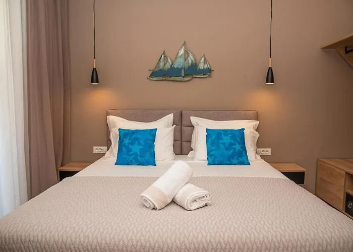 Luxury 4*