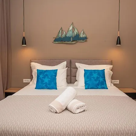 Luxury 4*