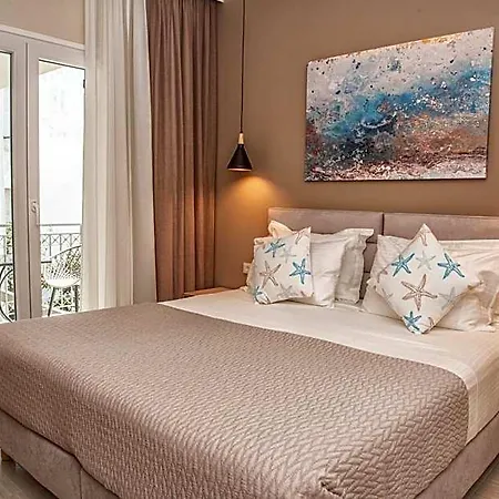 Luxury 4*