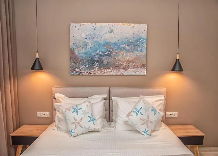 Luxury Aparthotel 4*