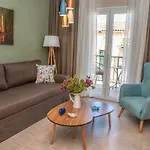 Aparthotel Luxury 4*