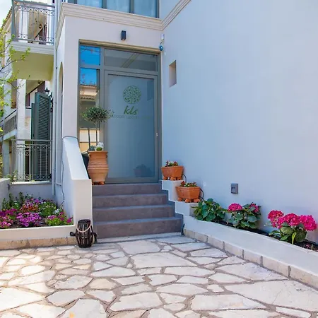 Luxury Aparthotel Kassiopi