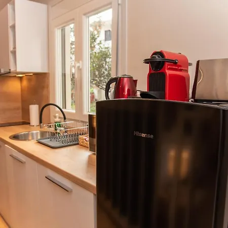 Luxury Aparthotel 4*